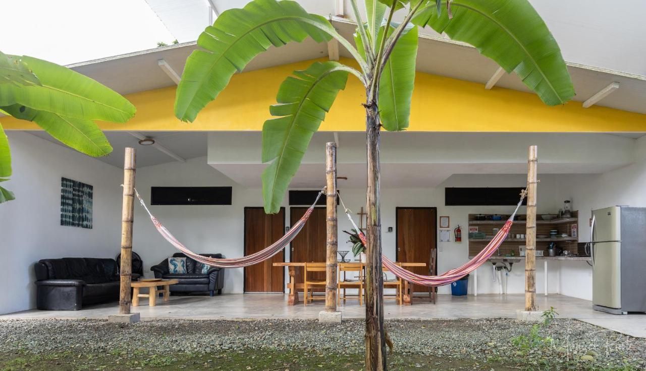 Puerto Viejo Club, & Pool Holiday home *