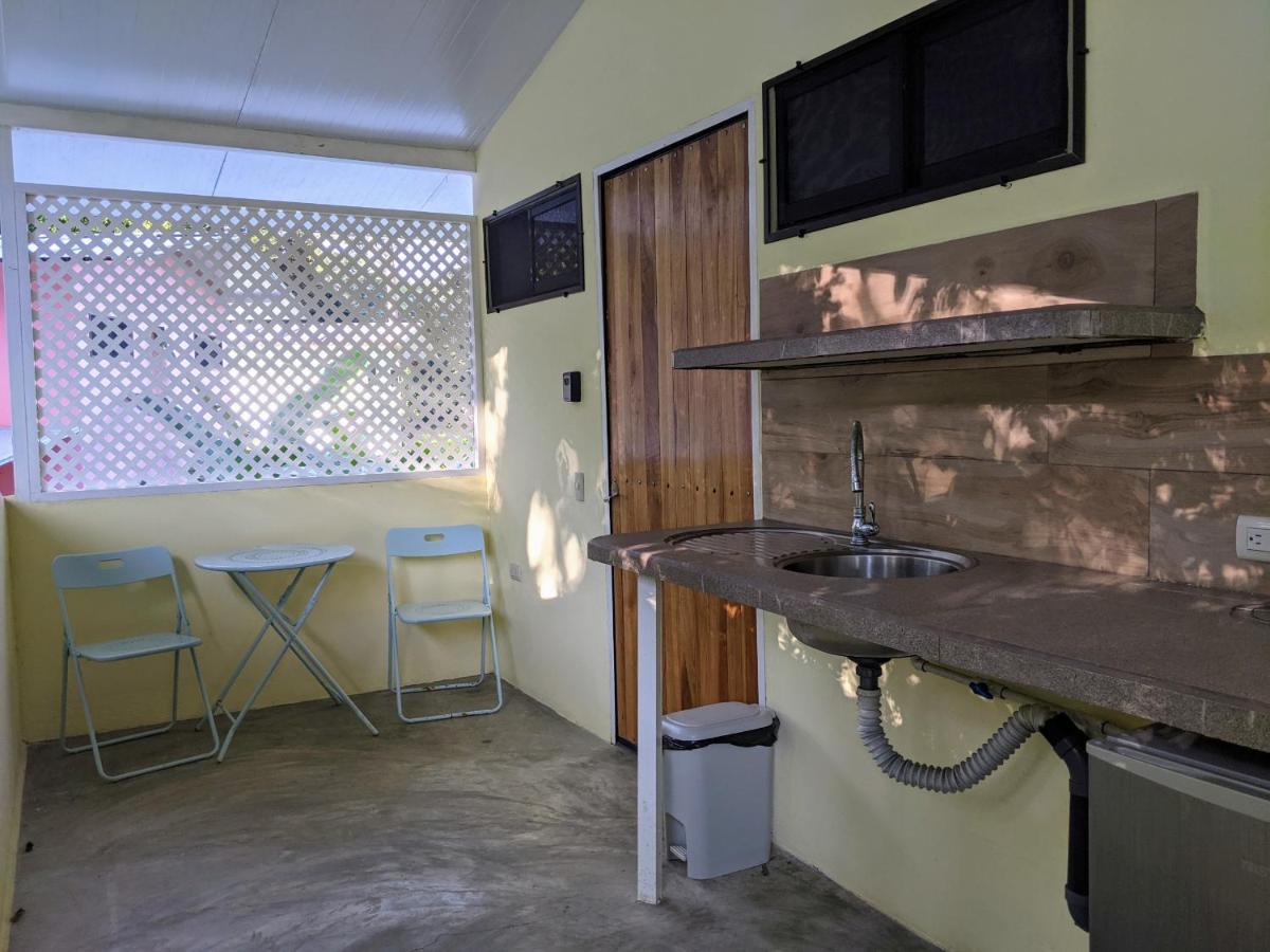 Puerto Viejo Club, & Pool Holiday home *